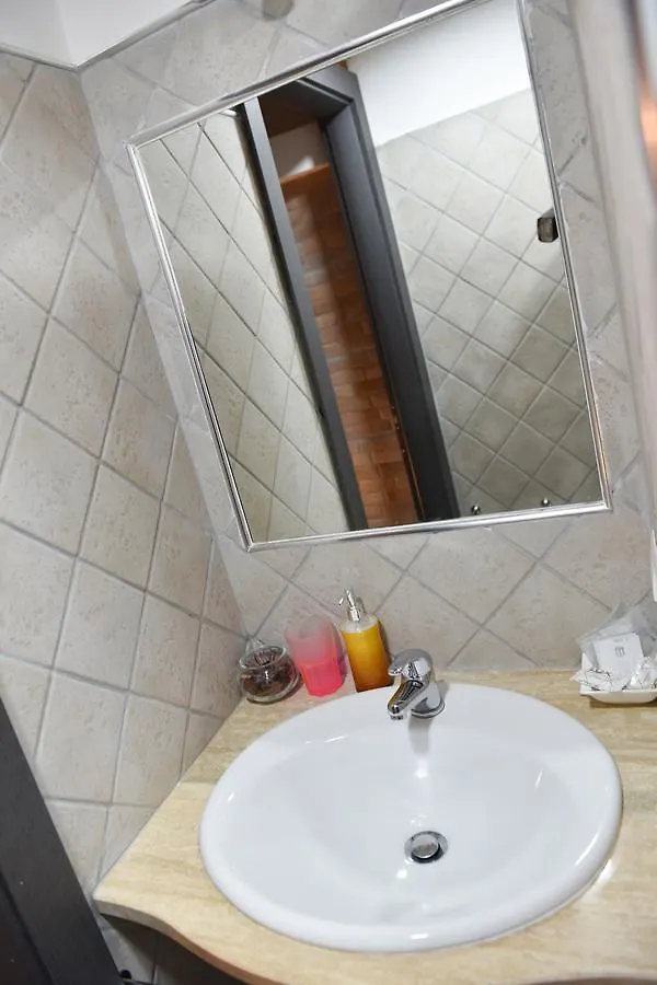 Famigi Bed & Breakfast Naples