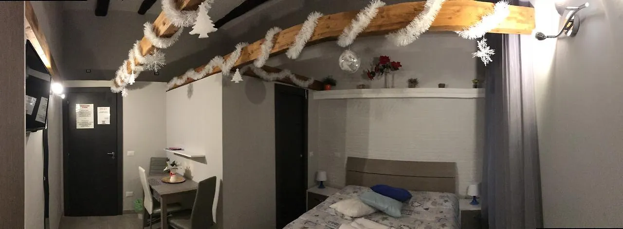 Famigi Bed & Breakfast Naples